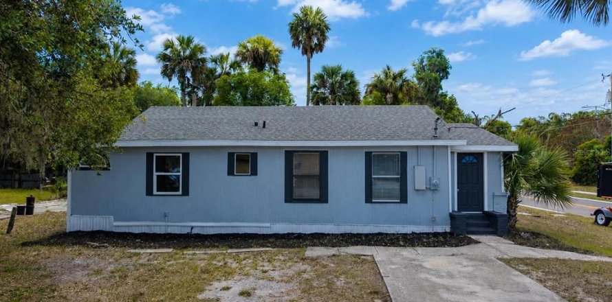 Casa en Sanford, Florida 3 dormitorios, 94.2 m2 № 2152068