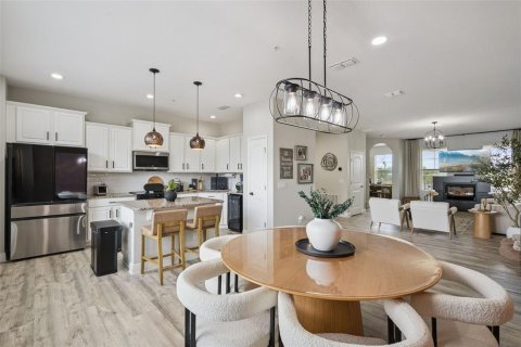Touwnhouse à vendre à Orlando, Floride: 4 chambres, 208.84 m2 № 2094769 - photo 7