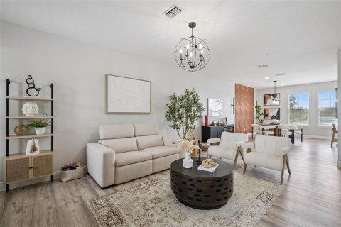 Touwnhouse à vendre à Orlando, Floride: 4 chambres, 208.84 m2 № 2094769 - photo 3