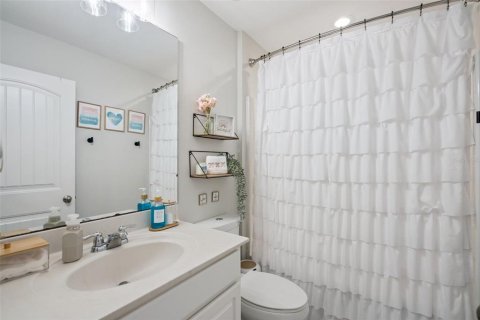 Touwnhouse à vendre à Orlando, Floride: 4 chambres, 208.84 m2 № 2094769 - photo 29