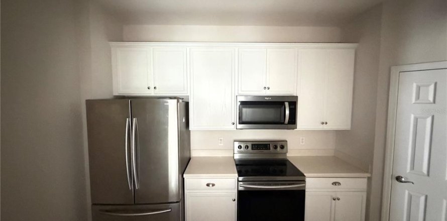 Apartment in Orlando, Florida 3 bedrooms, 131.18 sq.m. № 2284653