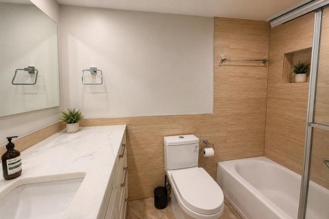 Copropriété à vendre à Pompano Beach, Floride: 2 chambres, 112.97 m2 № 2181397 - photo 14