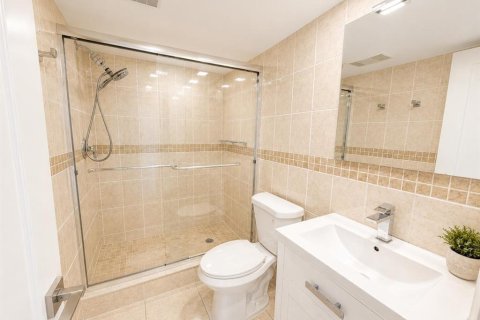 Copropriété à vendre à Pompano Beach, Floride: 2 chambres, 112.97 m2 № 2181397 - photo 5