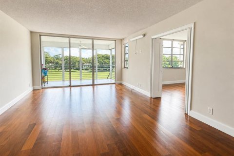 Copropriété à vendre à Pompano Beach, Floride: 2 chambres, 112.97 m2 № 2181397 - photo 2
