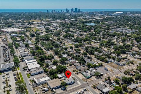 Propiedad comercial en venta en Saint Petersburg, Florida, 385.73 m2 № 2136963 - foto 24