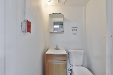 Propiedad comercial en venta en Saint Petersburg, Florida, 385.73 m2 № 2136963 - foto 15