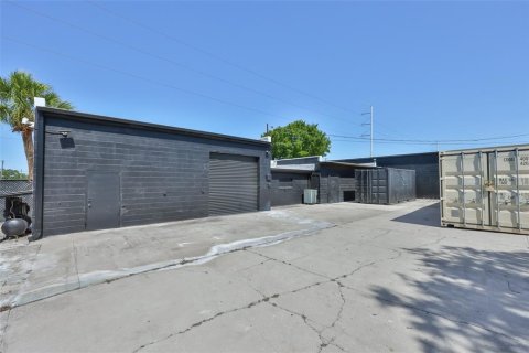 Propiedad comercial en venta en Saint Petersburg, Florida, 385.73 m2 № 2136963 - foto 20