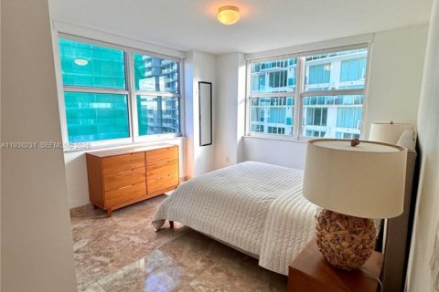 Copropriété à louer à Miami, Floride: 2 chambres, 103.12 m2 № 1995957 - photo 11