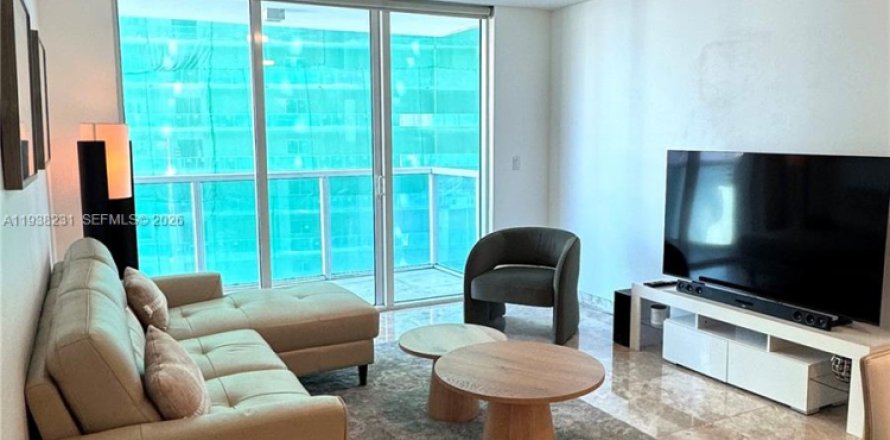 Condo à Miami, Floride, 2 chambres  № 1995957