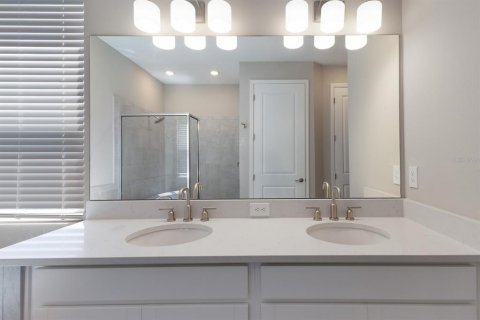 House in Sarasota, Florida 4 bedrooms, 247.49 sq.m. № 1837503 - photo 21