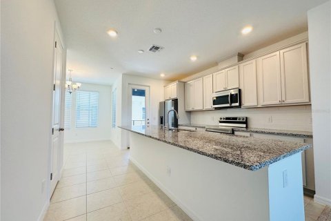 Touwnhouse à louer à Orlando, Floride: 3 chambres, 185.62 m2 № 1877092 - photo 18