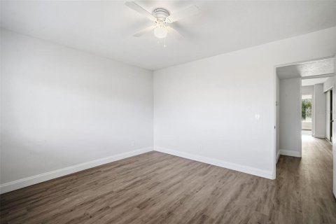 Condo in Clearwater, Florida, 2 bedrooms  № 2206202 - photo 22