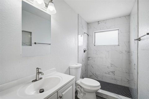 Condo in Clearwater, Florida, 2 bedrooms  № 2206202 - photo 16