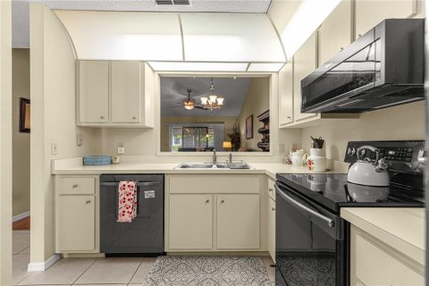 Villa ou maison à vendre à Ocala, Floride: 2 chambres, 100.15 m2 № 2148611 - photo 6