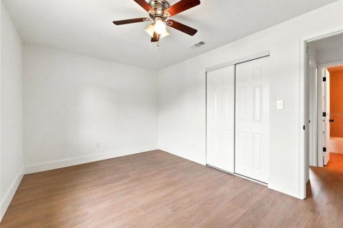 Casa en venta en Kissimmee, Florida, 3 dormitorios, 154.22 m2 № 2418919 - foto 28