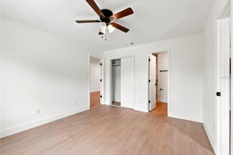 Casa en venta en Kissimmee, Florida, 3 dormitorios, 154.22 m2 № 2418919 - foto 19