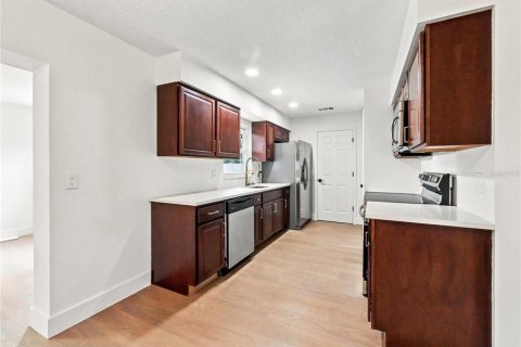 Casa en venta en Kissimmee, Florida, 3 dormitorios, 154.22 m2 № 2418919 - foto 7