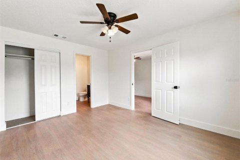 Casa en venta en Kissimmee, Florida, 3 dormitorios, 154.22 m2 № 2418919 - foto 24