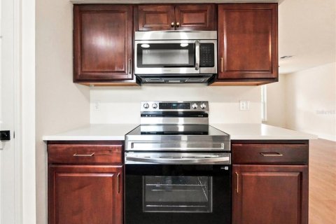 Casa en venta en Kissimmee, Florida, 3 dormitorios, 154.22 m2 № 2418919 - foto 9