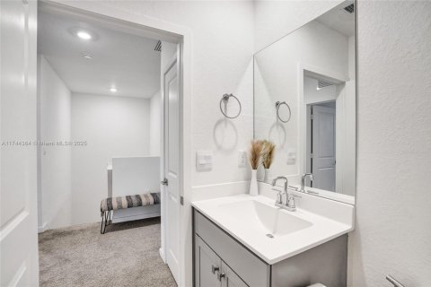 Townhouse in Homestead, Florida 3 bedrooms, 159.05 sq.m. № 1860244 - photo 28