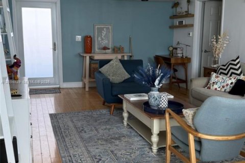 Condominio en alquiler en Miami Beach, Florida, 2 dormitorios, 94.76 m2 № 2253448 - foto 6