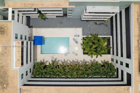 Condominio en alquiler en Miami Beach, Florida, 2 dormitorios, 94.76 m2 № 2253448 - foto 19
