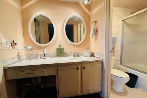 Condo in West Palm Beach, Florida, 1 bedroom  № 2081592 - photo 9