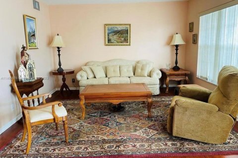 Condo in West Palm Beach, Florida, 1 bedroom  № 2081592 - photo 4