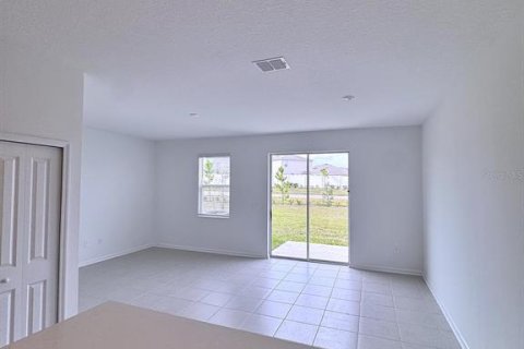 Adosado en venta en Davenport, Florida, 3 dormitorios, 170.38 m2 № 1906752 - foto 10