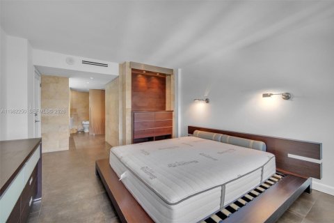 Купить кондоминиум в Ки-Бискейн, Флорида 2 спальни, 117.06м2, № 2048308 - фото 16