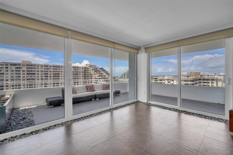 Купить кондоминиум в Ки-Бискейн, Флорида 2 спальни, 117.06м2, № 2048308 - фото 5