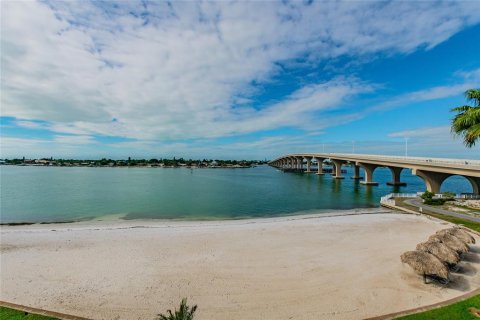 Copropriété à louer à Saint Petersburg, Floride: 2 chambres, 106.37 m2 № 1767834 - photo 7