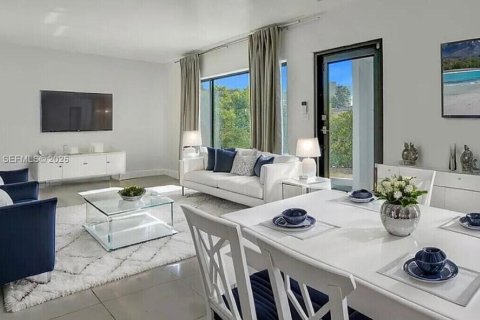 Commercial property in Miami Beach, Florida № 2057672 - photo 11