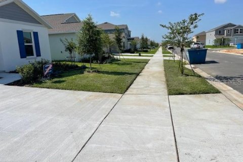 Villa ou maison à louer à Lake Wales, Floride: 3 chambres, 138.15 m2 № 2091529 - photo 2