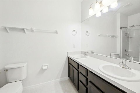 Adosado en venta en Apopka, Florida, 3 dormitorios, 159.79 m2 № 2157141 - foto 22