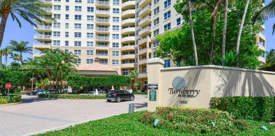 Кондоминиум с 1 спальней в Авентура, Флорида № 2050002