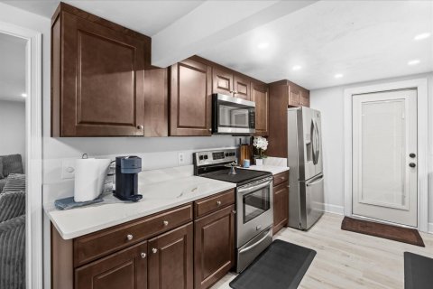 Villa ou maison à vendre à Vero Beach, Floride: 3 chambres, 135.64 m2 № 2083434 - photo 8