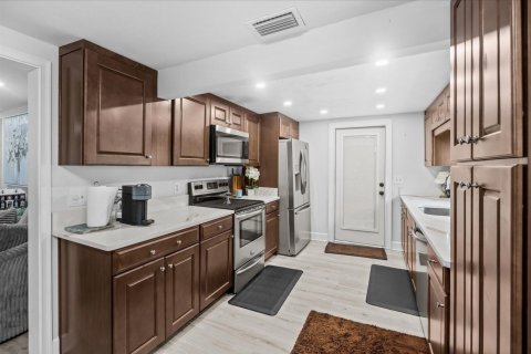 Villa ou maison à vendre à Vero Beach, Floride: 3 chambres, 135.64 m2 № 2083434 - photo 6