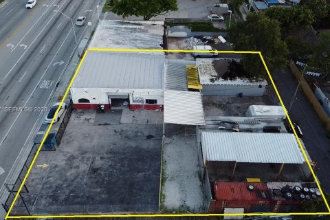 Immobilier commercial à vendre à Miami, Floride № 2171278 - photo 6
