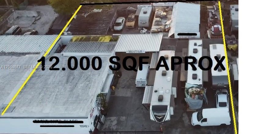 Immobilier commercial à Miami, Floride № 2171278