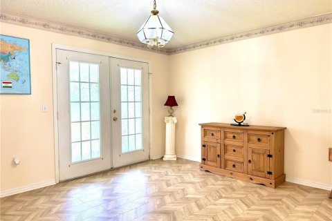 House in Tarpon Springs, Florida 4 bedrooms, 264.03 sq.m. № 2093532 - photo 6
