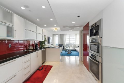 Condo in Miami Beach, Florida, 1 bedroom  № 2035413 - photo 8