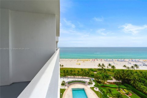 Condo in Miami Beach, Florida, 1 bedroom  № 2035413 - photo 15