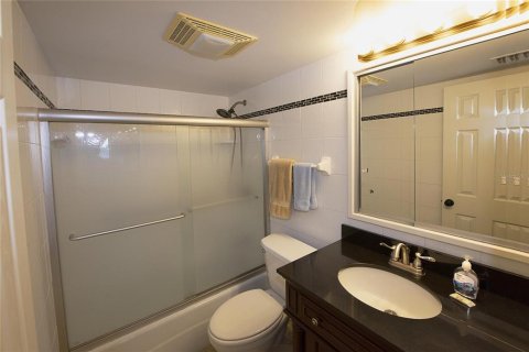 Copropriété à louer à New Smyrna Beach, Floride: 3 chambres, 115.2 m2 № 2108446 - photo 9