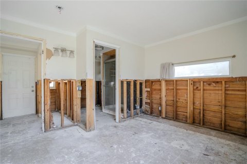 House in Saint Pete Beach, Florida 4 bedrooms, 106.74 sq.m. № 2322683 - photo 29