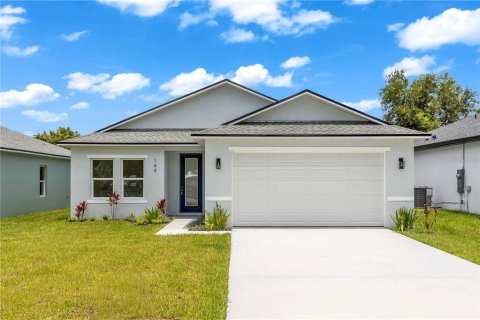 Villa ou maison à vendre à Osteen, Floride: 3 chambres, 137.77 m2 № 2215136 - photo 2