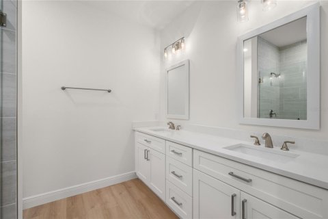 Villa ou maison à vendre à Osteen, Floride: 3 chambres, 137.77 m2 № 2215136 - photo 30