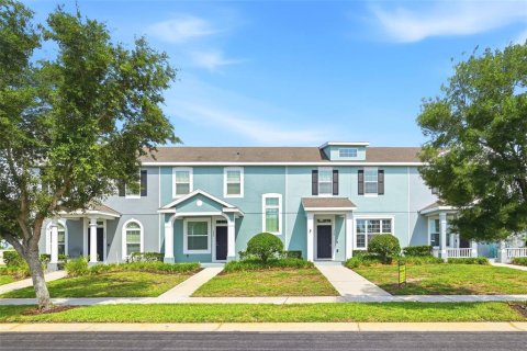 Townhouse in Groveland, Florida 3 bedrooms, 144 sq.m. № 2208662 - photo 2
