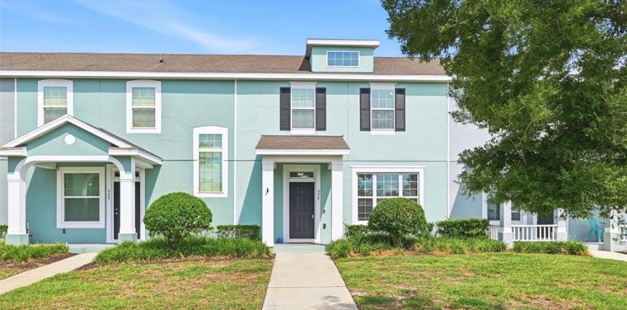 Townhouse in Groveland, Florida 3 bedrooms, 144 sq.m. № 2208662