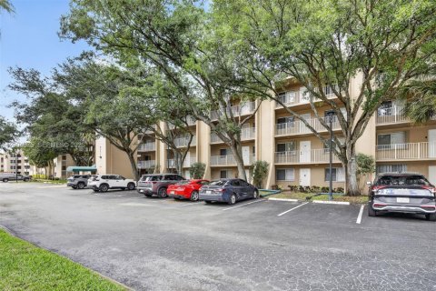 Condo in Davie, Florida, 2 bedrooms  № 2068975